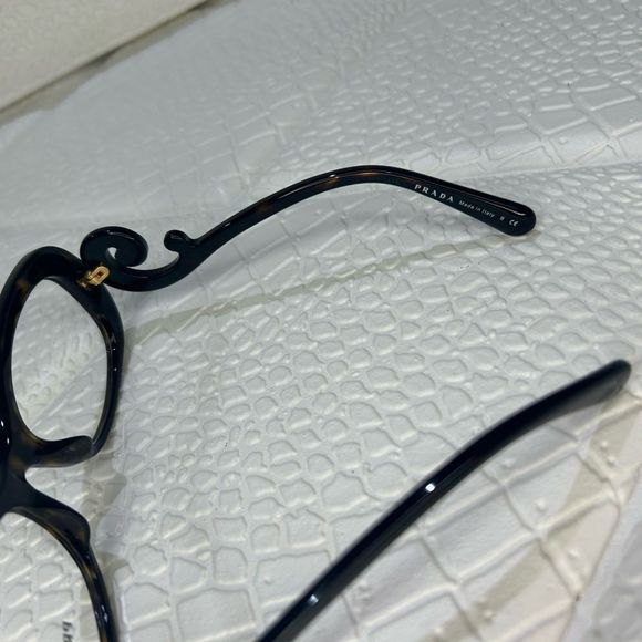 Prada Black Swirl Arm Sunglasses - Picture 6 of 12